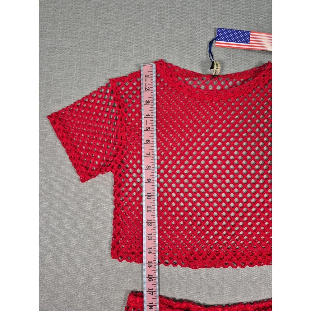 American Leisure Women's Red Mesh Two Piece Set Crop Top Shorts Size S NWT